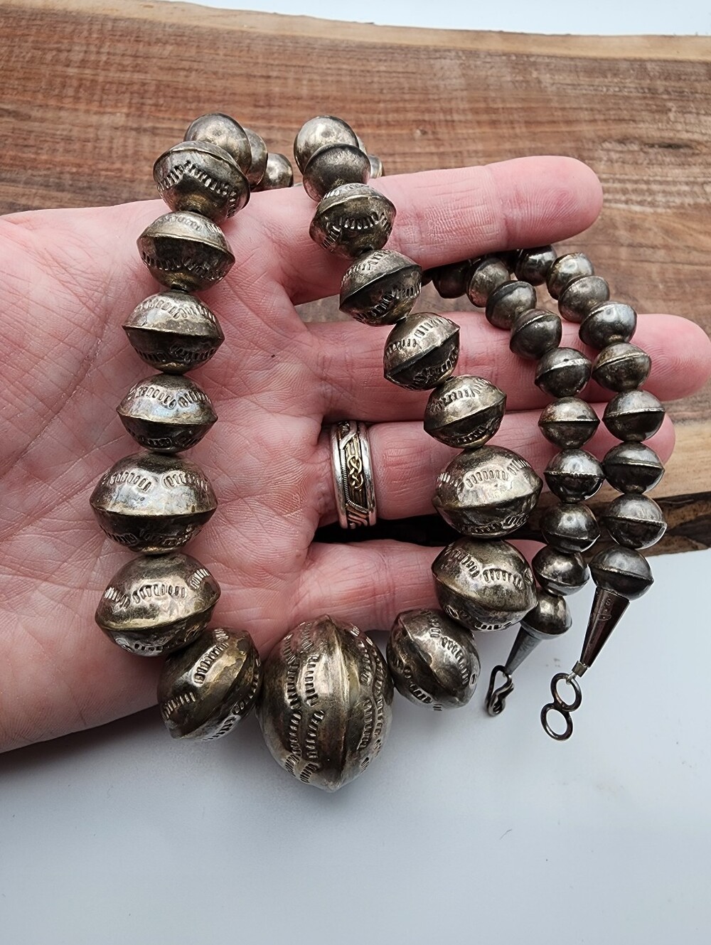 Vintage Native American Sterling Pearl Beaded Necklace Joe Tortalita Kewa - Picture 3 of 11